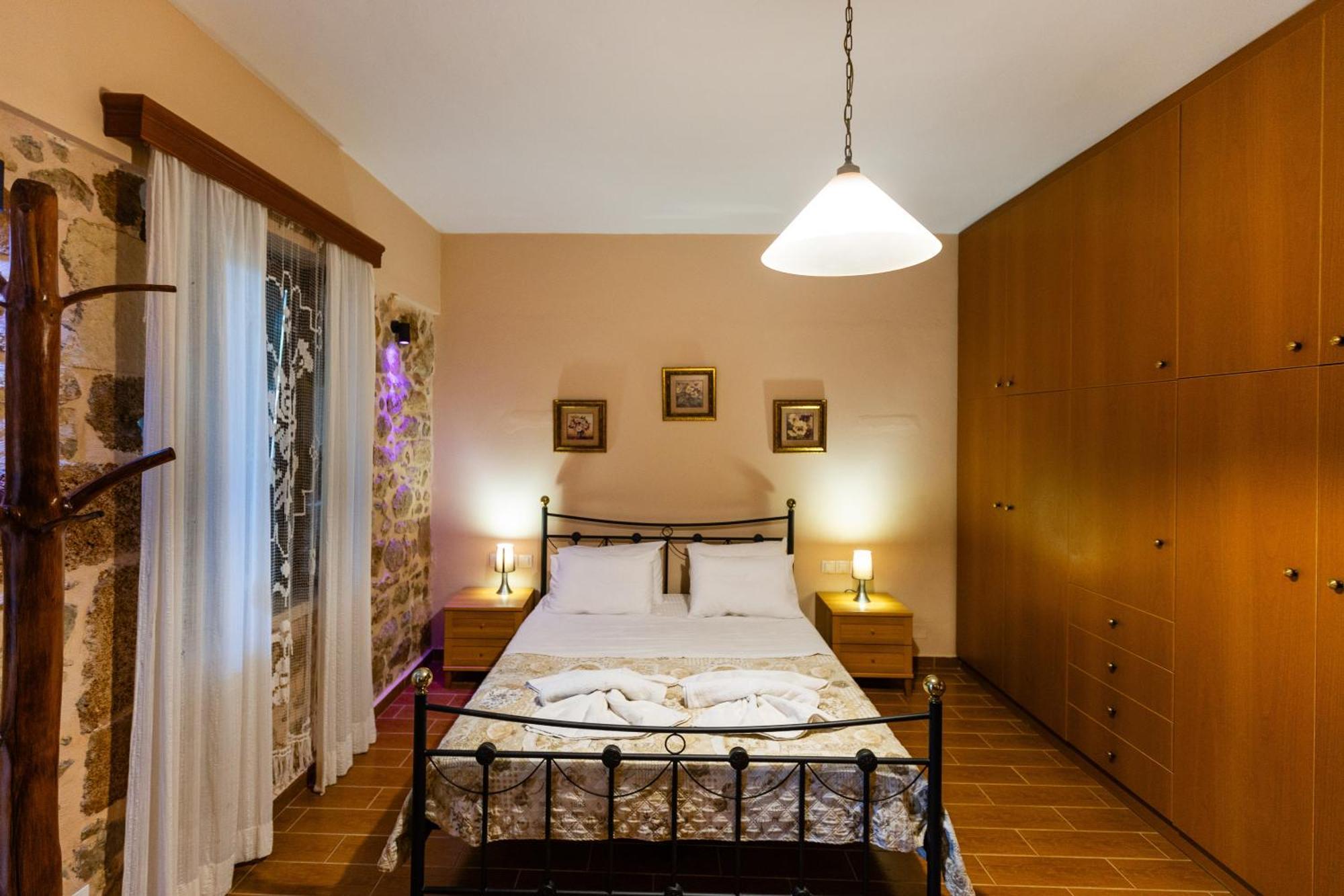 Stone House Villa Asterion ภายนอก รูปภาพ